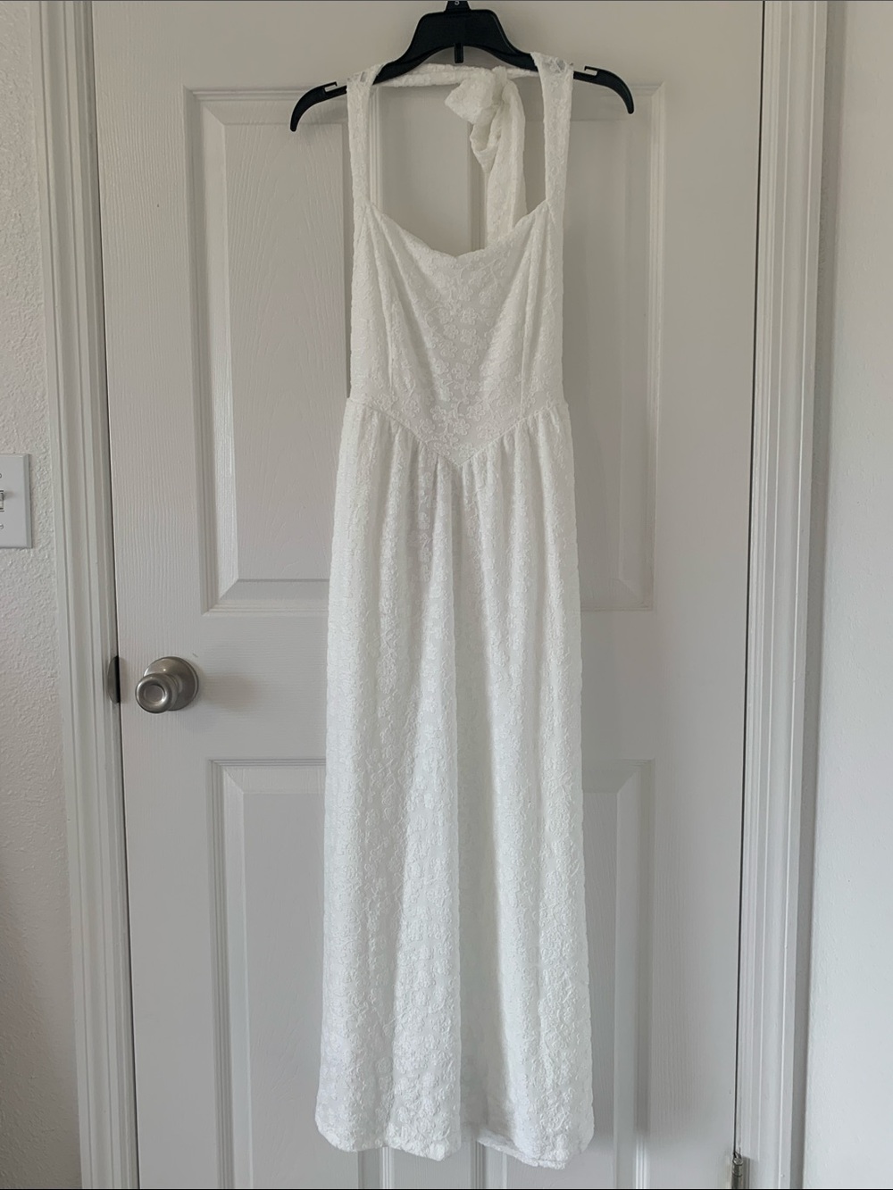 Women's White Floral Halter tie Maxi Dress